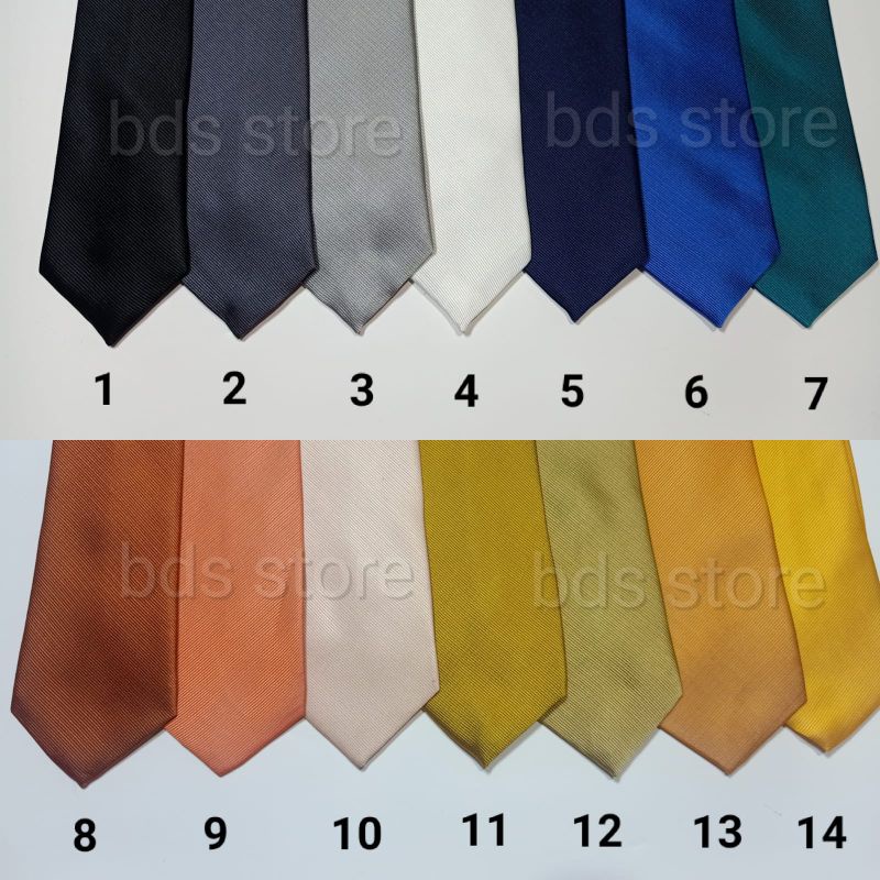 Dasi pria motif salur halus banyak warna ukuran medium 3 inchi