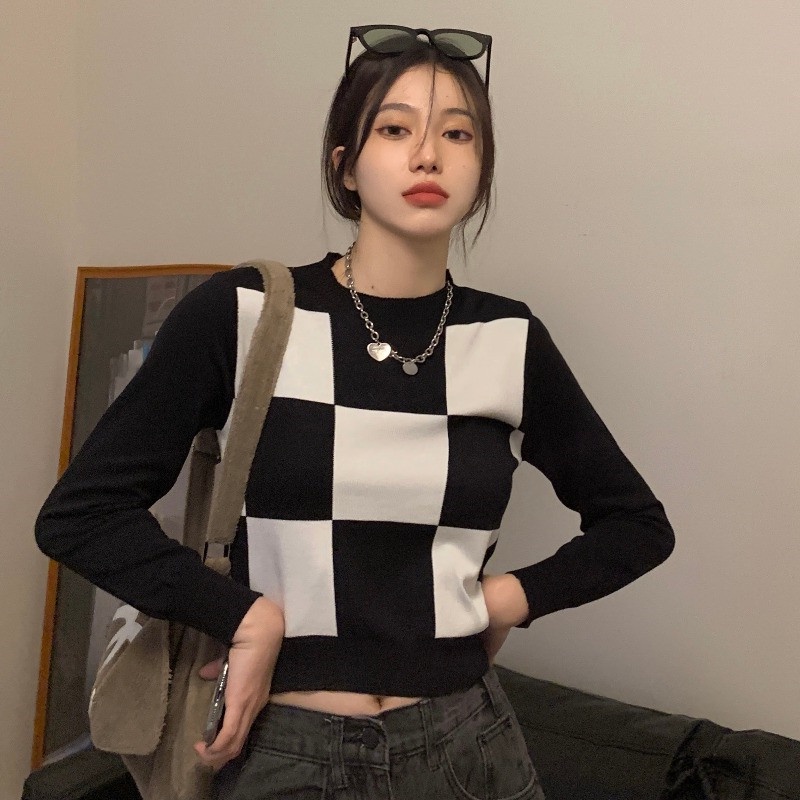 YIU YIU Rajut - Korean Sweater Crop Rajut Kotak Kotak Lengan Panjang Wanita