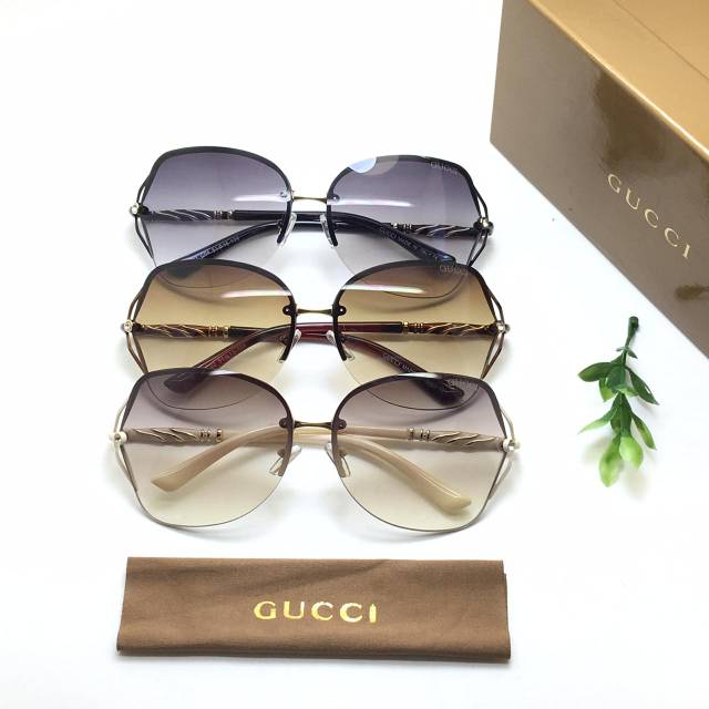 Kacamata Hitam Wanita Gucci 751 (3 Warna)