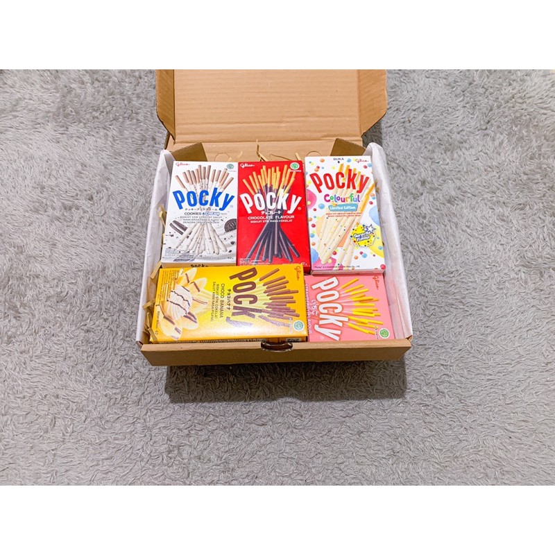 

SNACKBOX/GIFTBOX POCKY SERIES