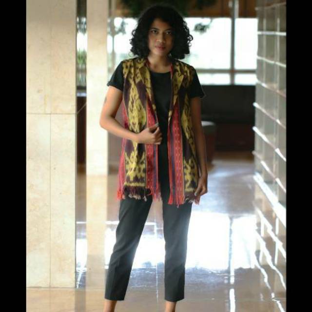 Baju tenun asli lombok