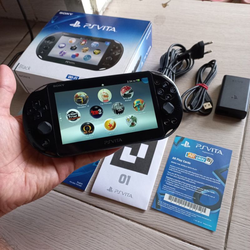 PS Vita Slim 128gb fullgame mulus henkaku enso