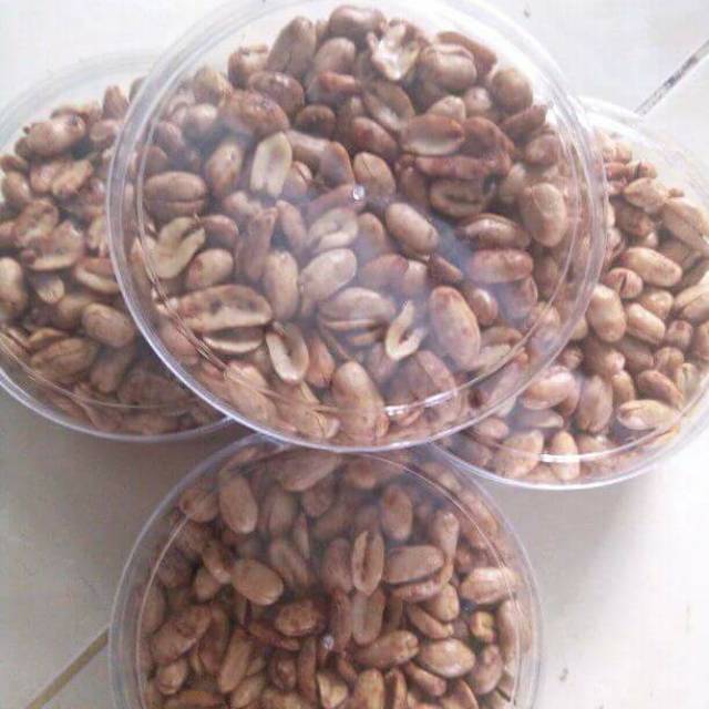 

kacang gawil goreng khas cirebon
