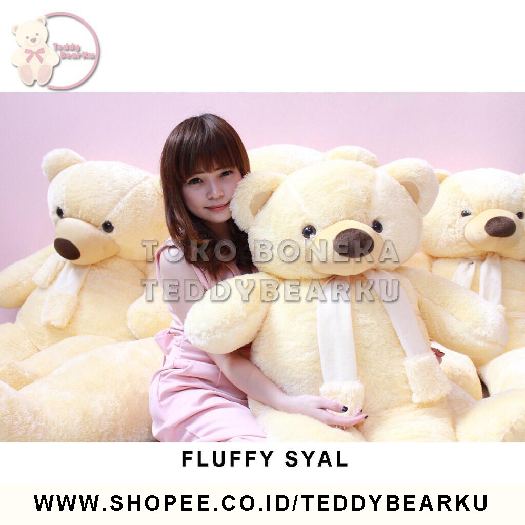 Boneka Teddy Bear FLUFFY SYAL MEGA JUMBO 2 METER WARNA CREAM