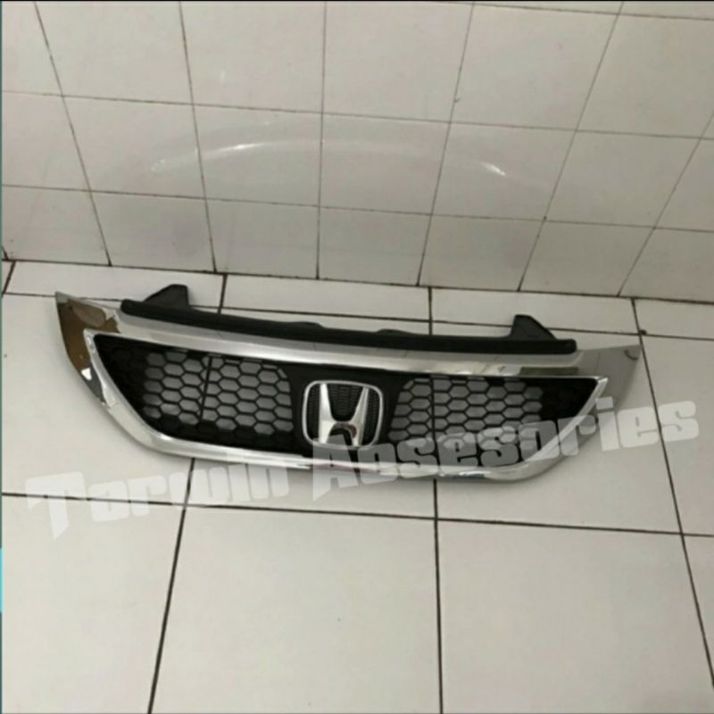 Grill grand crv 2012-2014