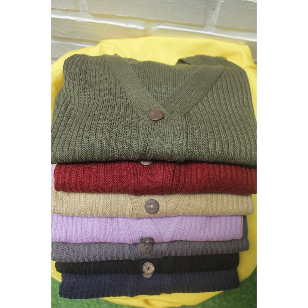 Cardigan Rajut Crop Premium Kancing Batok Murah Size L