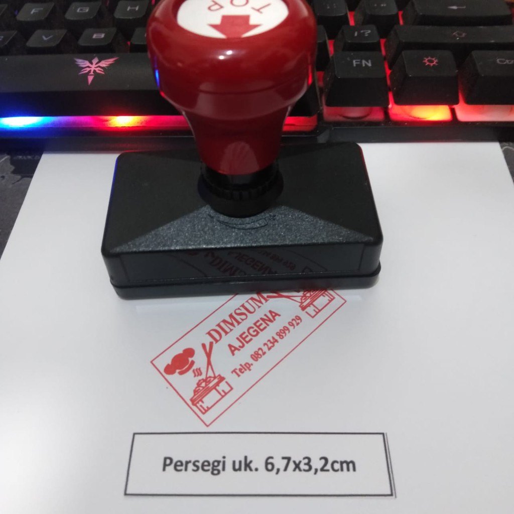 

Stempel Flash Persegi Ukuran 6,7x3,2cm nama tandatangan, lunas