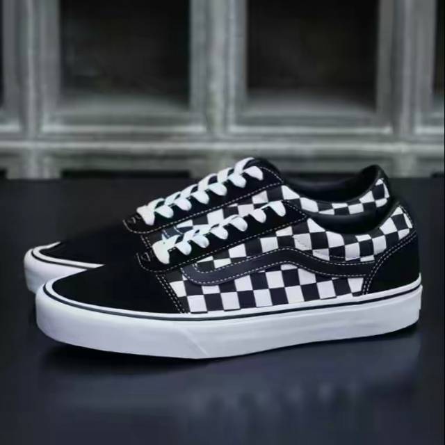 ward checkerboard vans