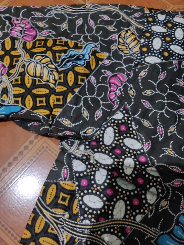 Hem Batik Pria Lengan Pendek Motif Elegan Modis Biru Abu Hitam Batik Pekalongan Jawa Pria