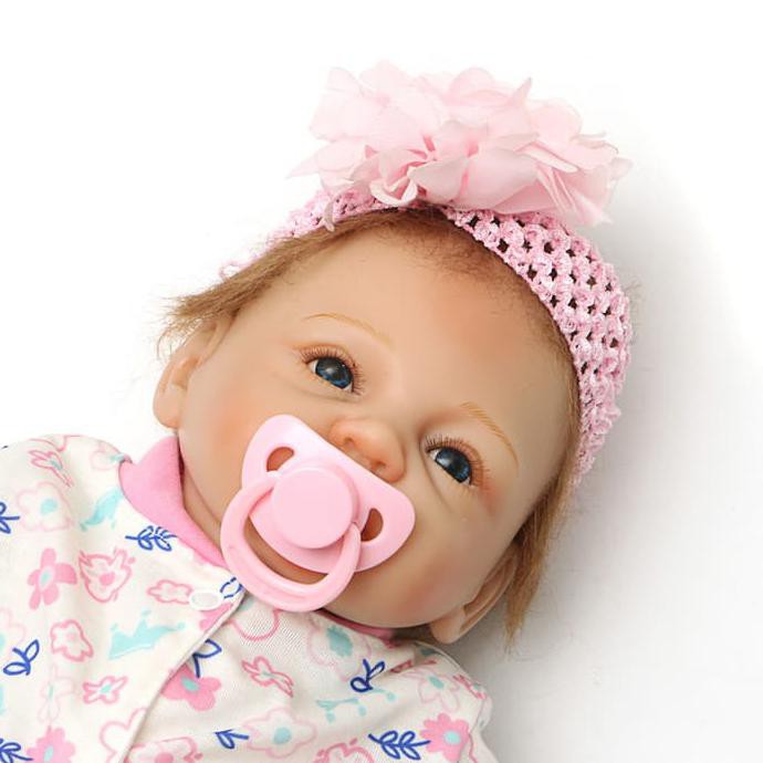 Boneka Stikbot Sucker Suction Cup Funny Deformable Sticky Robot