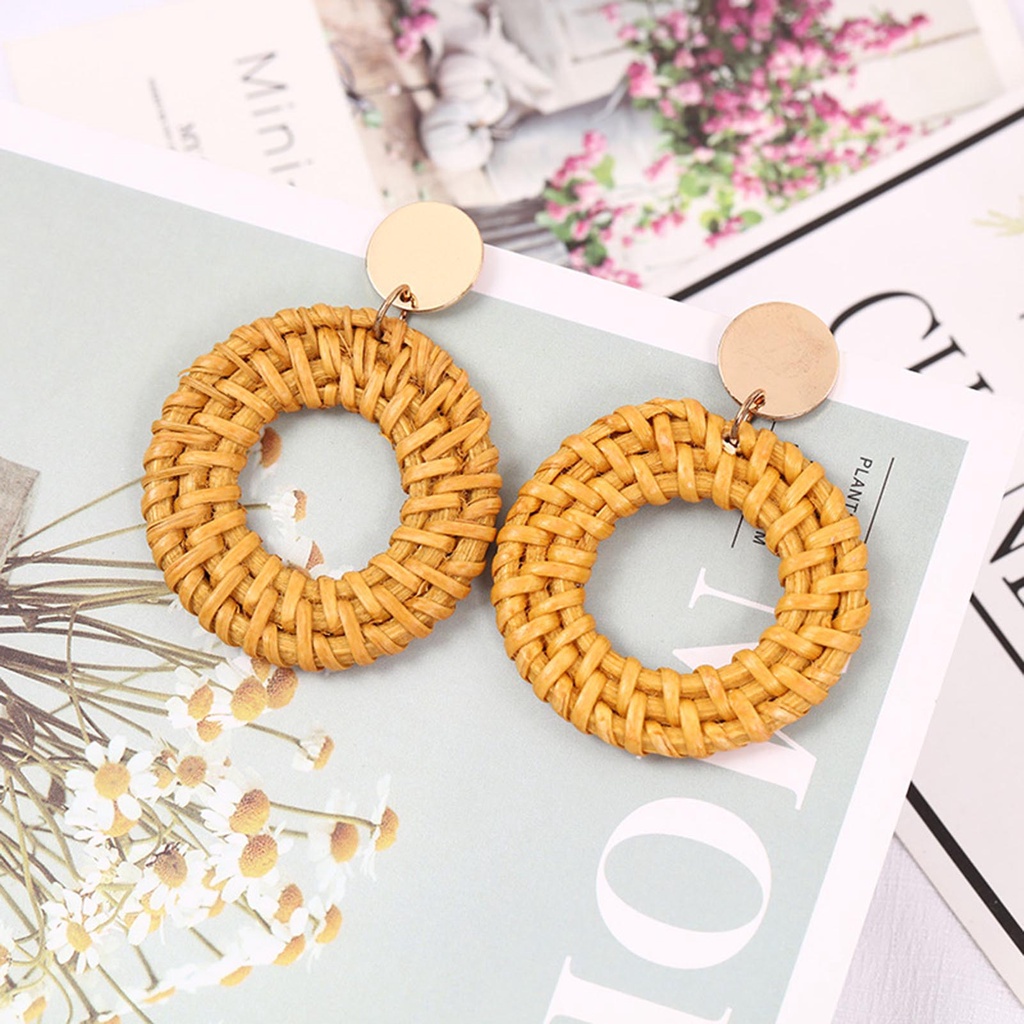 Hu Hu Hu Hu Hu Alat Bantu Pasang Kacamata♡ 1 Pasang Anting Tusuk Gantung Desain Geometri Gaya Vintageelegan Ringan Handmade Untuk Wanita