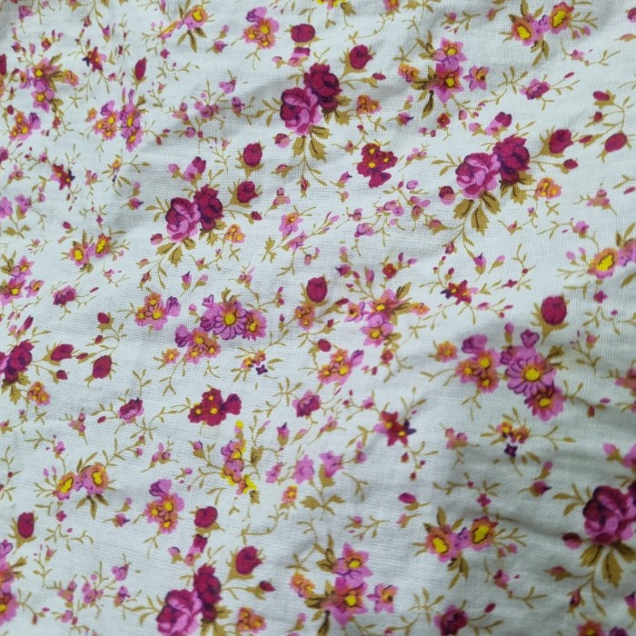 Kain Santung Halus Rayon Santung Motif Bunga Kembang Pink Seri 3- 50cm