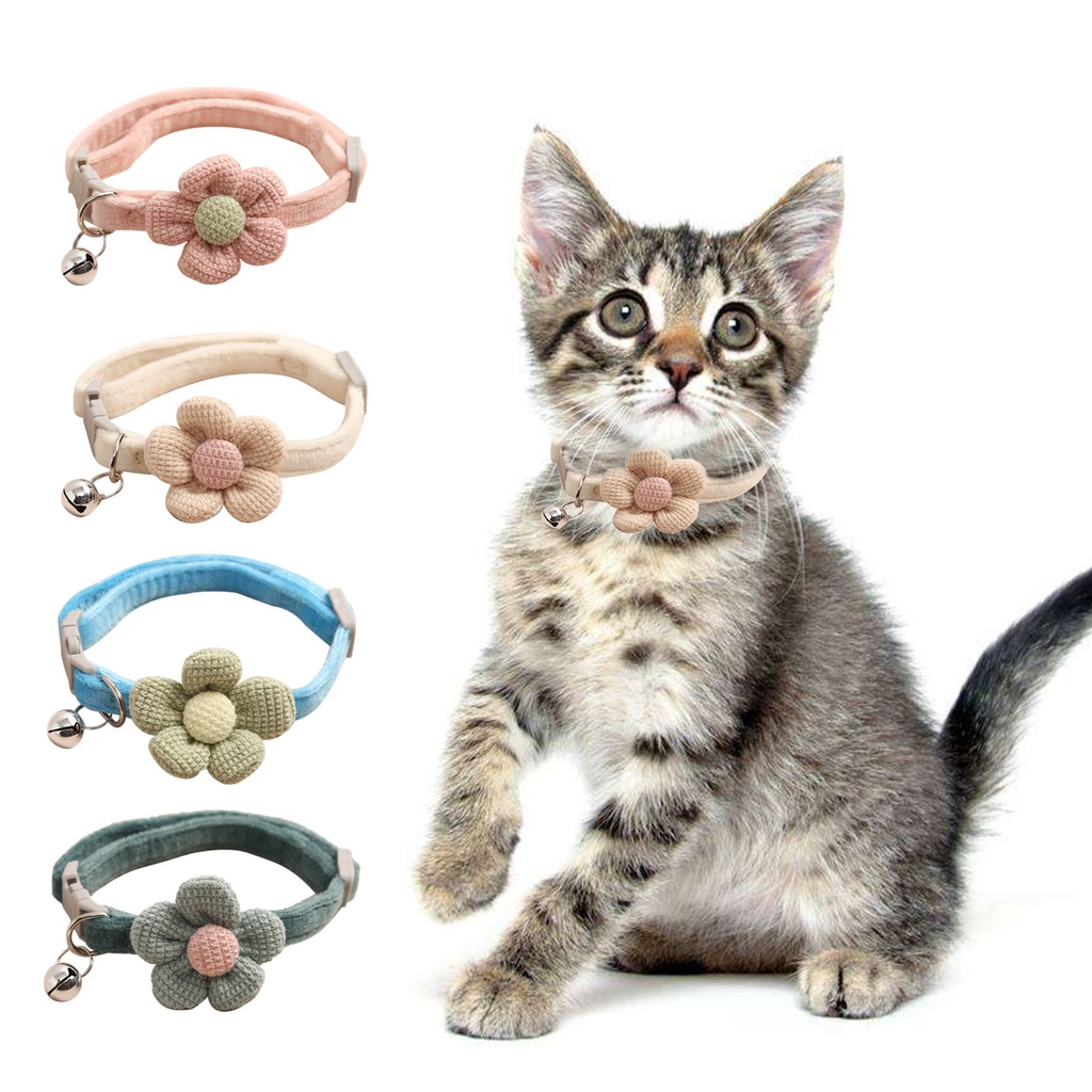 Kalung Leher Kucing / Anjing Peliharaan Bahan plush Lembut Skin friendly Dengan Lonceng