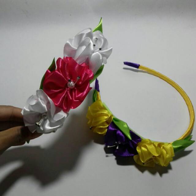 

Bando pita satin