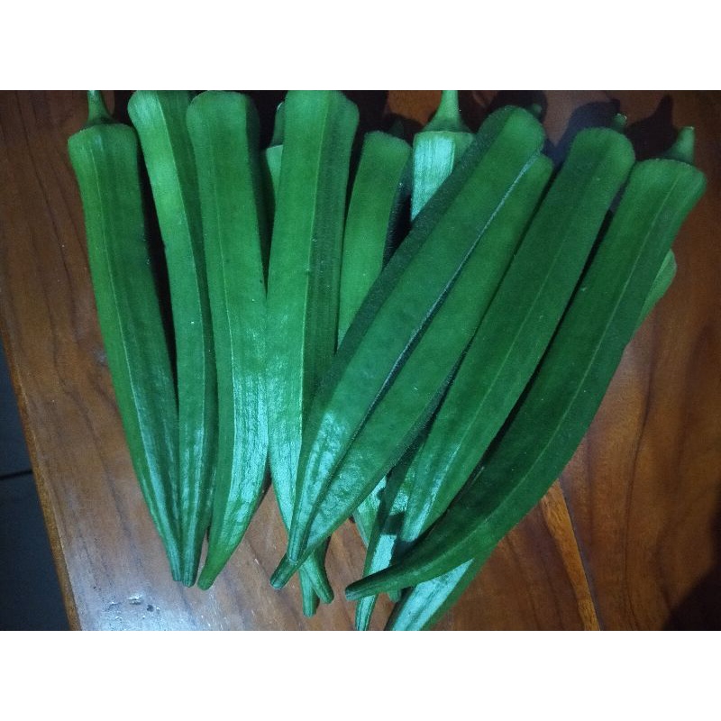 

Sayuran okra hijau