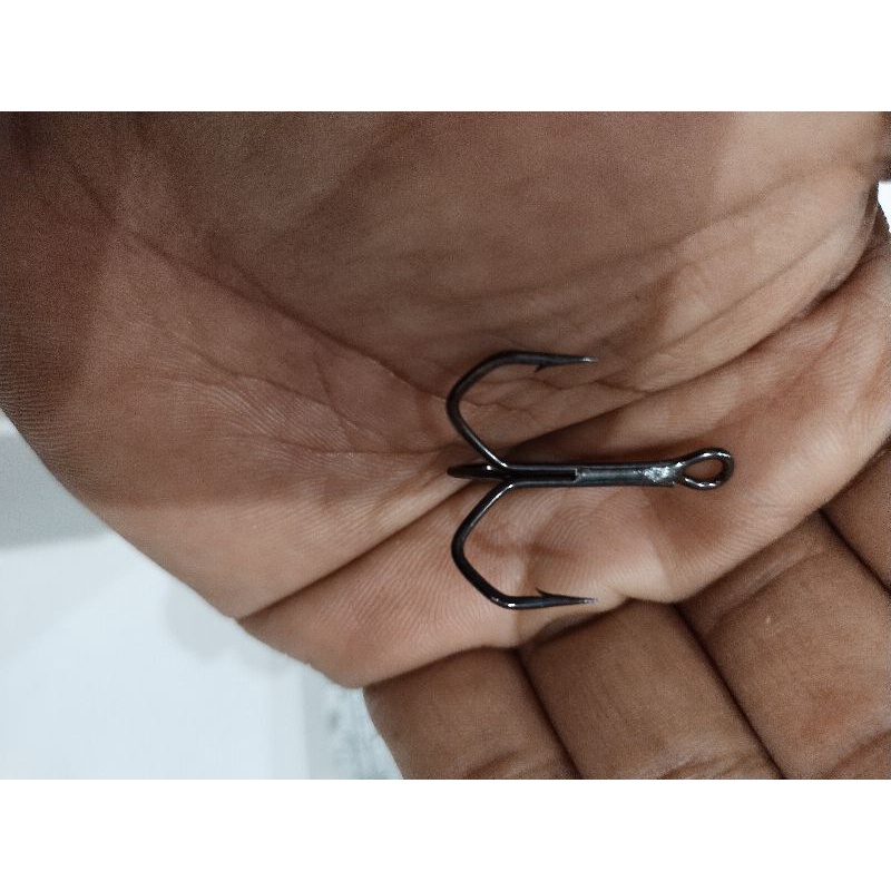 treble hook type V hoox isi 10pcs
