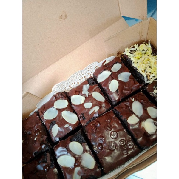 

brownise fudgy