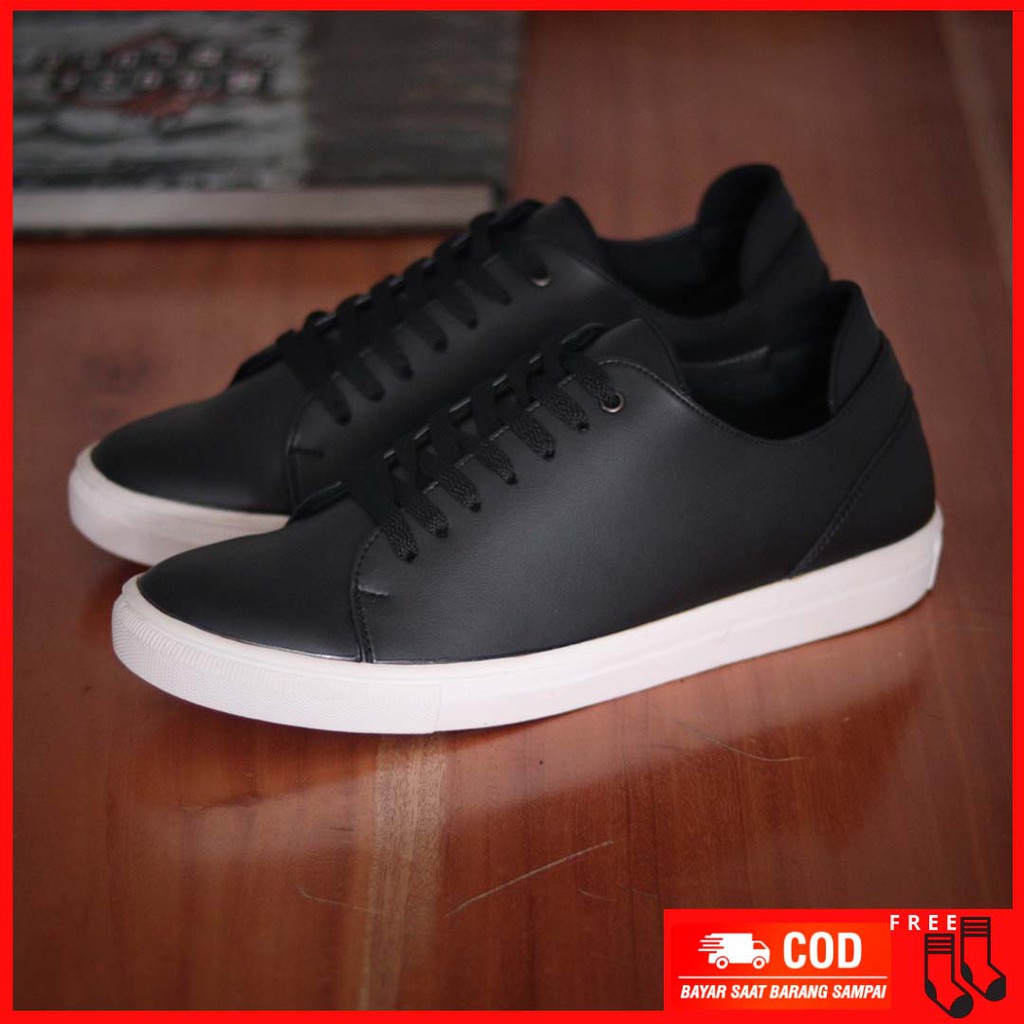 MOLK| Sepatu Sneakers Casual Kasual Pria Hitam Tali Original Branded Sepatu Santai Kerja Kuliah