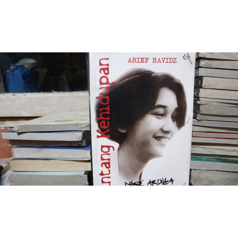 buku nike ardilla bintang kehidupsn