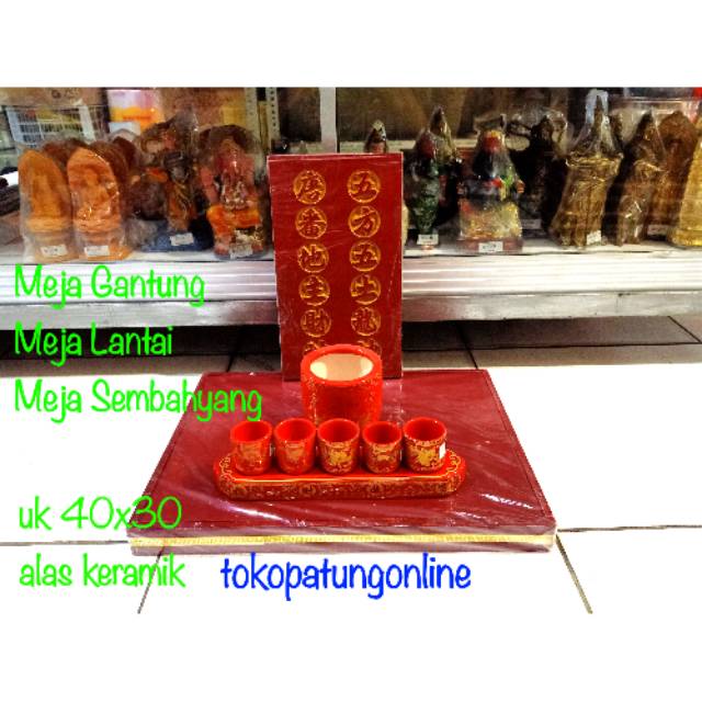 Meja Gantung Sembahyang Keramik Size 40x30