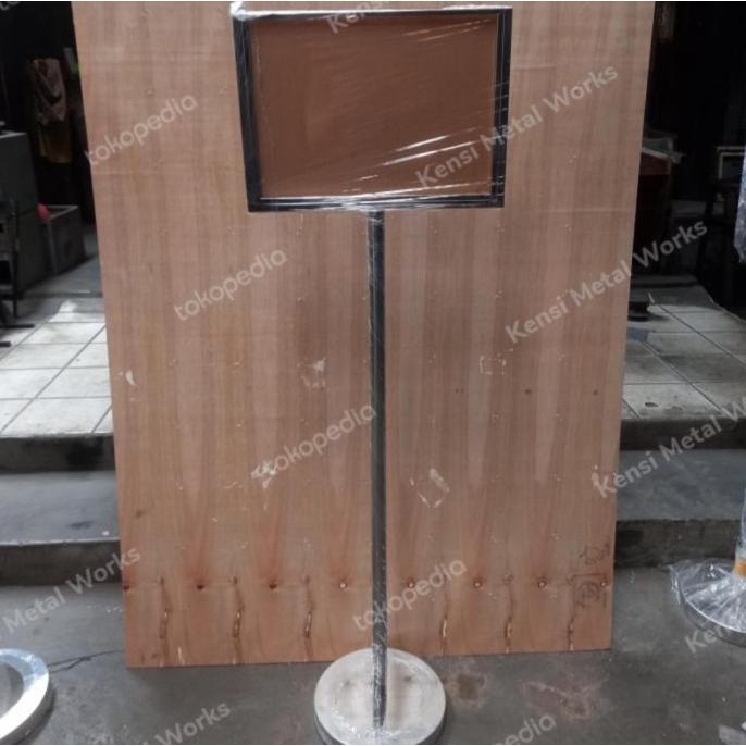 

BAYAR DITEMPAT Sign Stand Stainless Signage Standing Sign Frame display A3 Stainless TERBAIK Kode 229