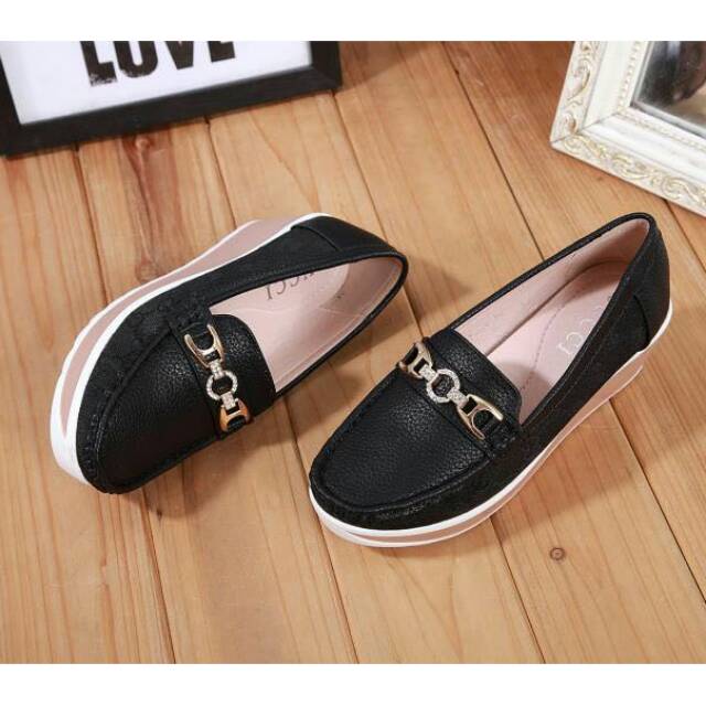 Sepatu Wedges Gucci 93