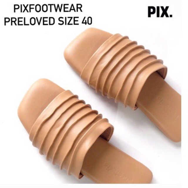 PixFootWear Nami Nude Sandal - Preloved sz 40