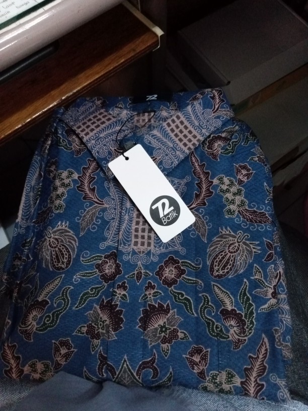 Kemeja Couple Rok Lilit Instan Hem Batik Pria Lengan Panjang Slimfit Premium Warna Biru 728868 Cap 7