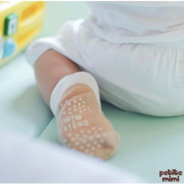 Petite Mimi Kaos Kaki 3in1 0-12M Kaos Kkai Bayi dengan Antislip CBKS