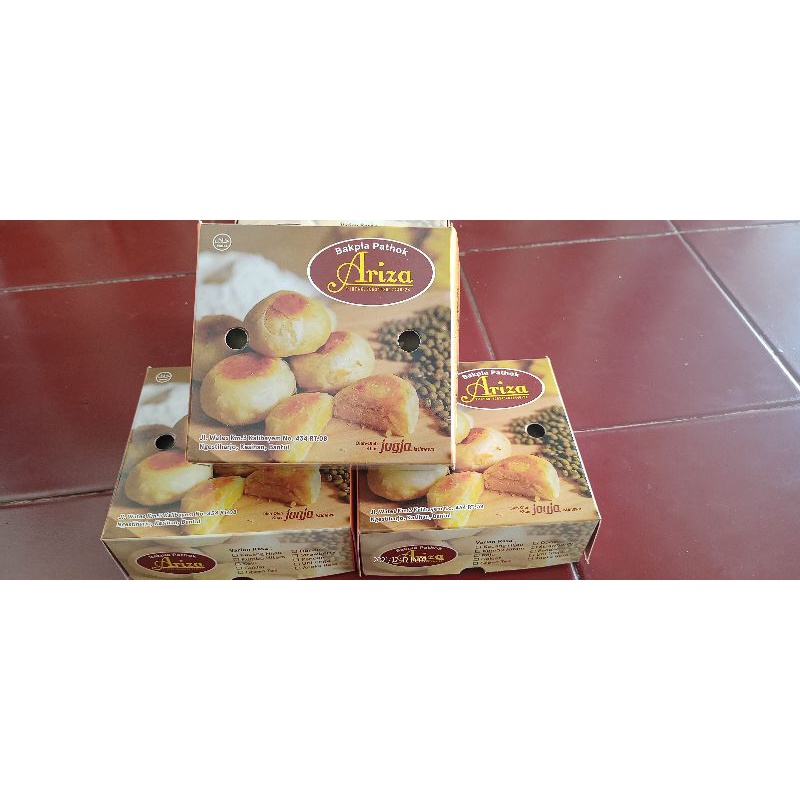 Bakpia Pathok 12 Asli Oleh Oleh Khas Jogja Livia isi 12 biji Mantull