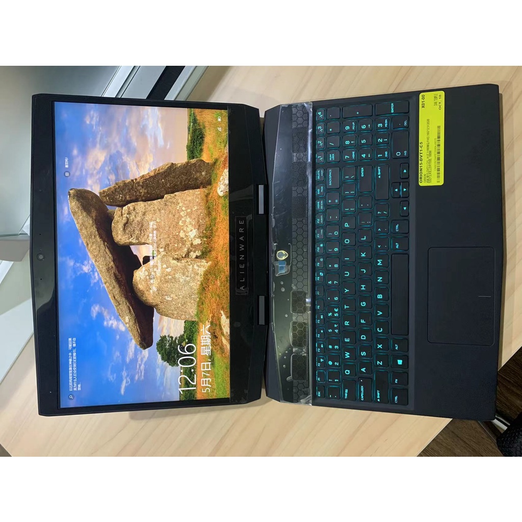 LAPTOP GAMING DELL ALIENWARE M15 INTEL CORE i7-8750H 16GB SSD 256GB RTX2080 W10+OHS FHD
