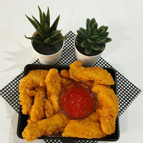 

CHICKEN BONELESS / AYAM KRISPY TANPA TULANG 500 GR