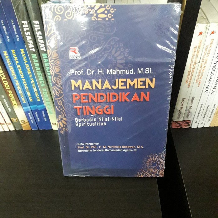 

manajemen pendidikan tinggi