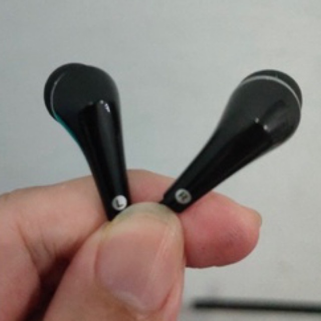 Lenovo Stereo Earbud with Mic LS118 Black (1P) PTM7C00404-2