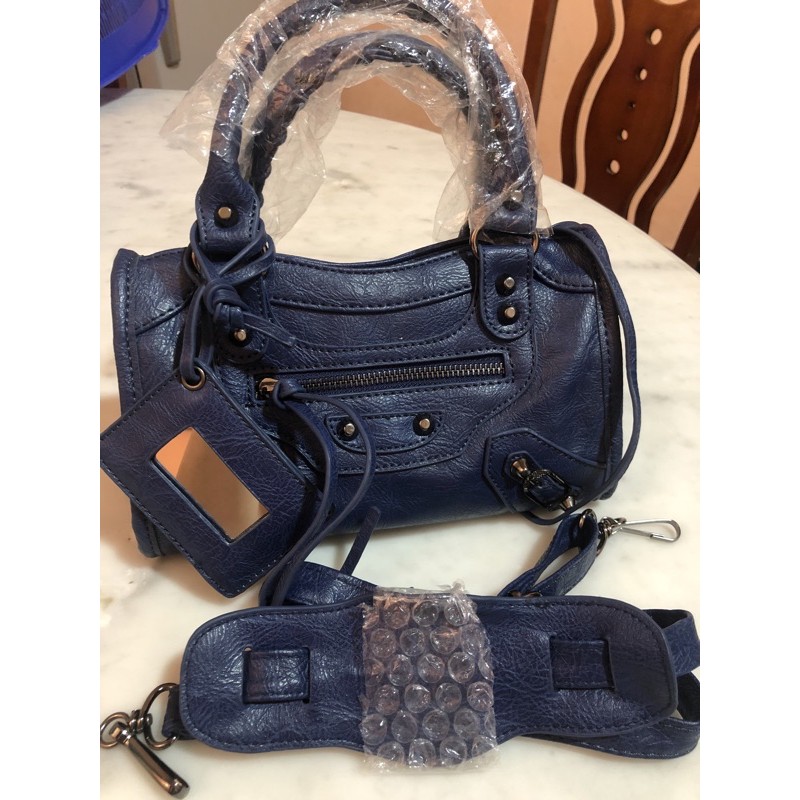 ala balenciaga(bahan kulit)Murah