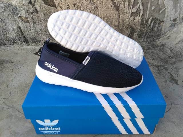 SEPATU WANITA ADIDAS NEO CLOUDFOAM SEPATU SLIP ON CEWEK CASUAL MADE IN VIETNAM