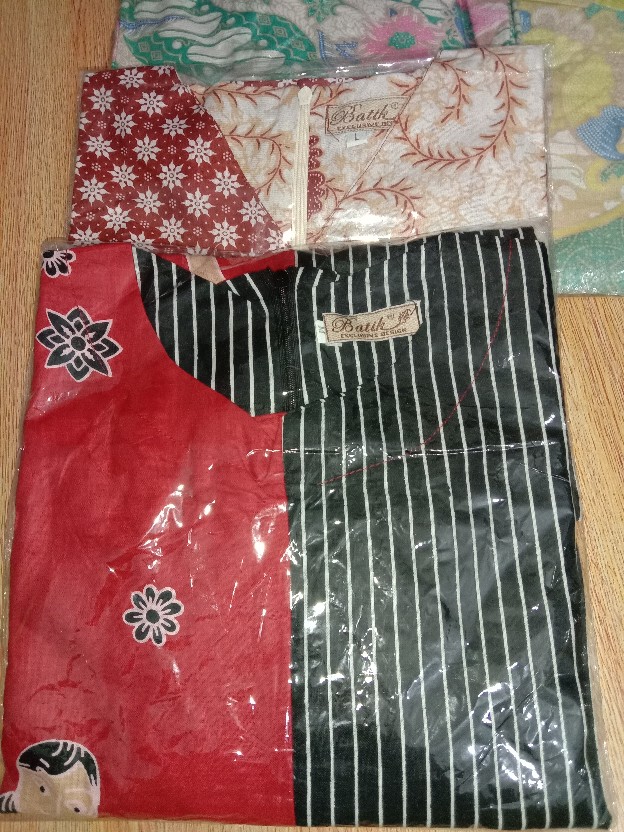 Atasan Batik Dolby Dolbi Dobby Doby Tenun Sutra Tulis Halus Katun Atbm Baron ,sarombit Atasan