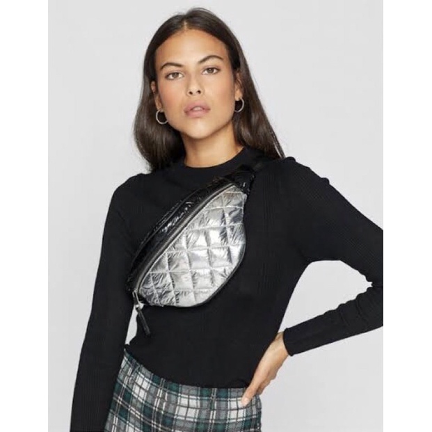 STRADIVARIUS QUILTED NYLON SILVER BELT BAG/WAISTBAG/ TAS SELEMPANG (NEW ORIGINAL STORE)