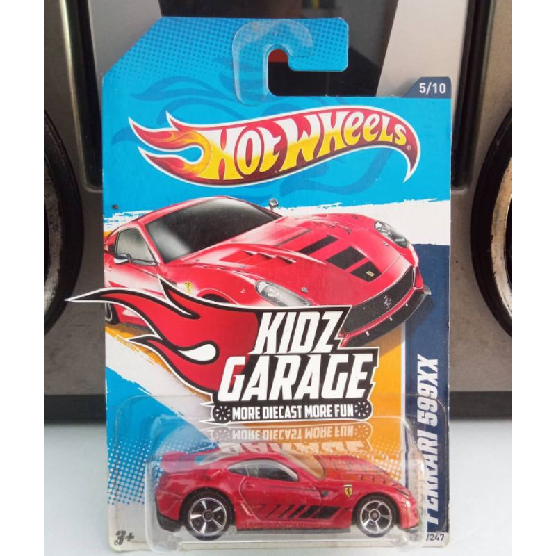 Hot Wheels Ferrari 599xx Red
