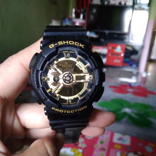 Jam tangan casio G-Shock  ga 110gb