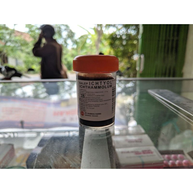 ICHTYOL SALEP HITAM UNTUK BISUL / UDUN
