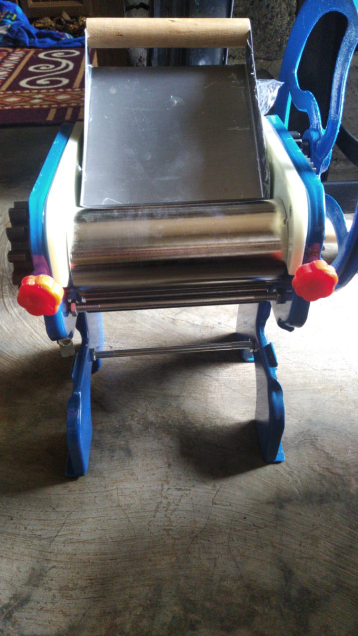 Giling Mie Manual Type 150-4dd Gilingan Mie Giling Pangsit Cetak Mie Cetak Pangsit