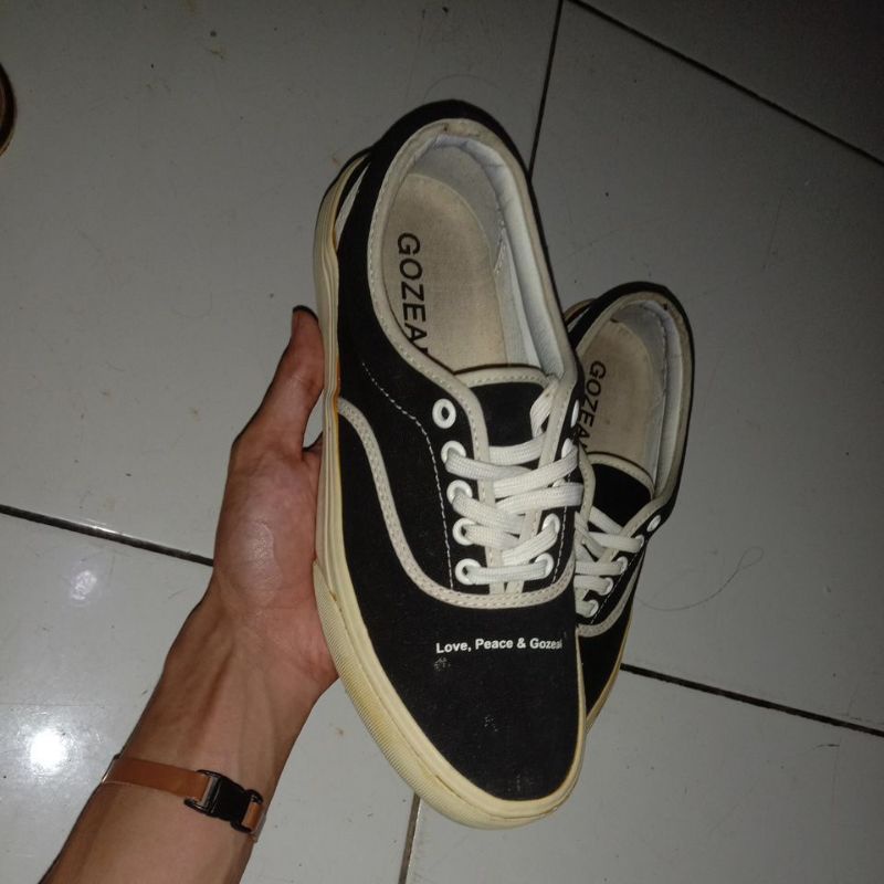 Sepatu Gozeal original (second 95%)