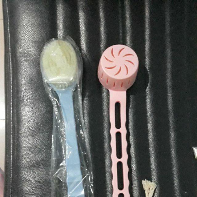 Sikat Punggung Dengan Pegangan Panjang Untuk Mandi / Spa Alat Mandi