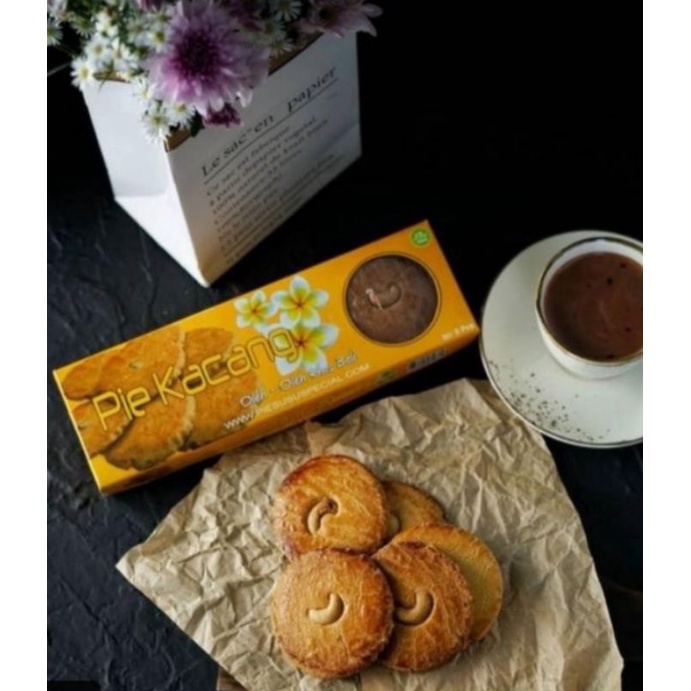 

Pie Kacang Special Isi 9 Pcs