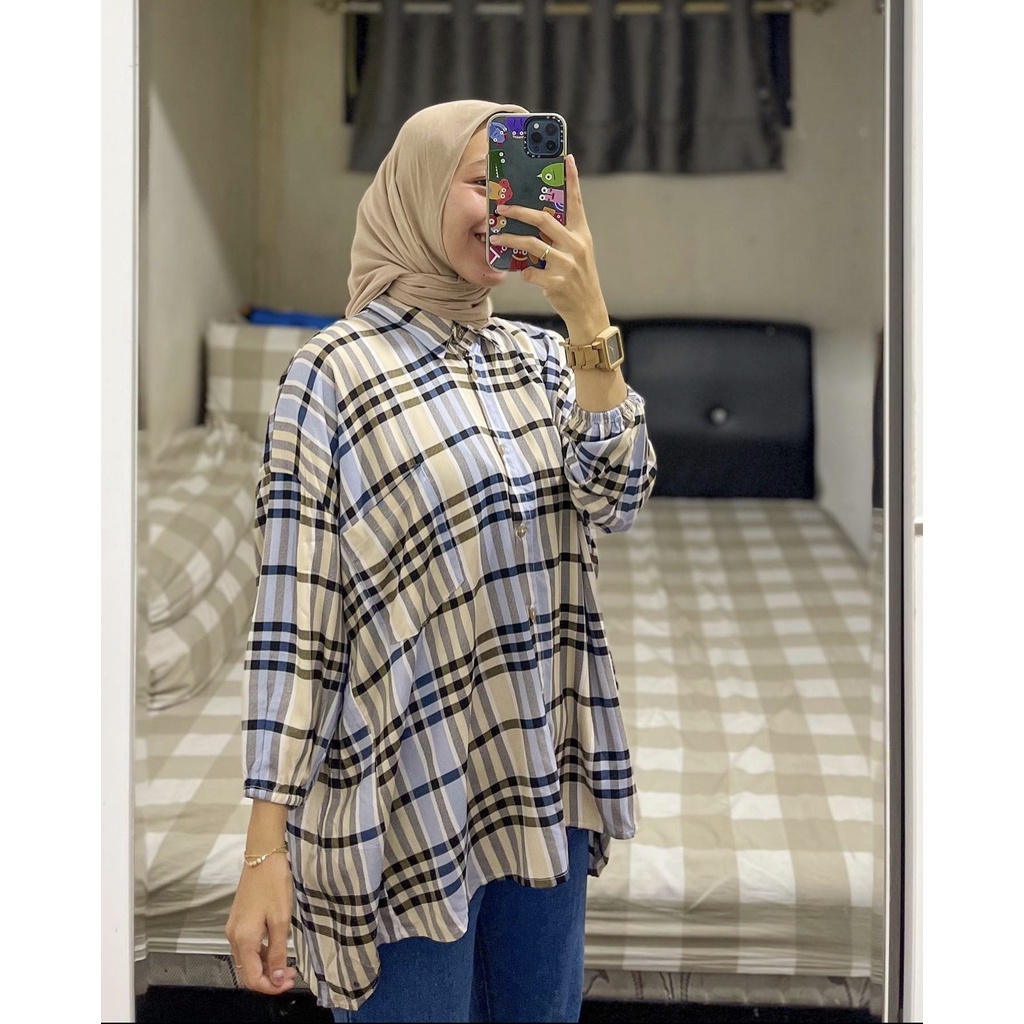 Oversized Kotak Naila Kemeja Katun Rayon Kemeja Oversized SHIRT by DAZPROJECT