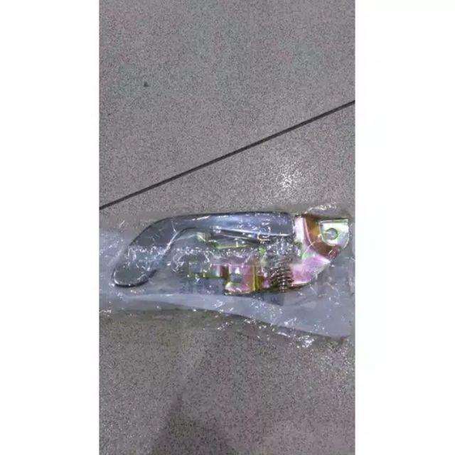 Handle Pintu Dalam Kuda