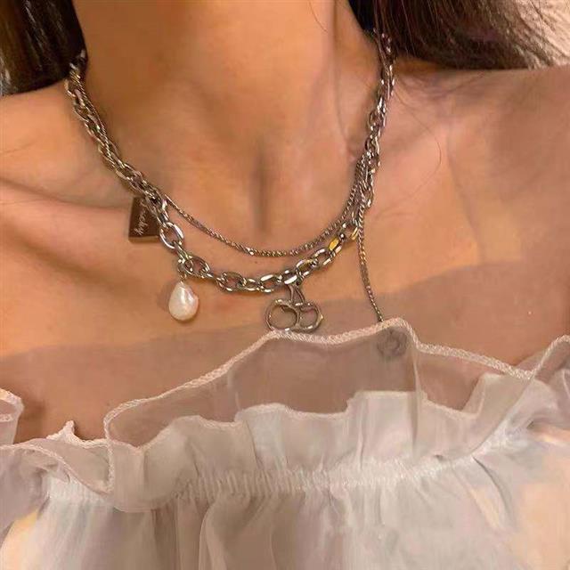 Cherry bunga double-layer kalung 2021 baru wanita in hip hop pendek kalung gaya dingin kalung akseso