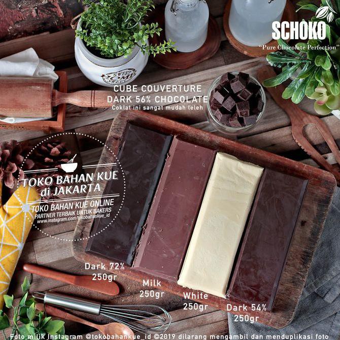 

Schoko Couverture Dark 56% 1kg Chocolate Cokelat Baking Coklat Cocoa