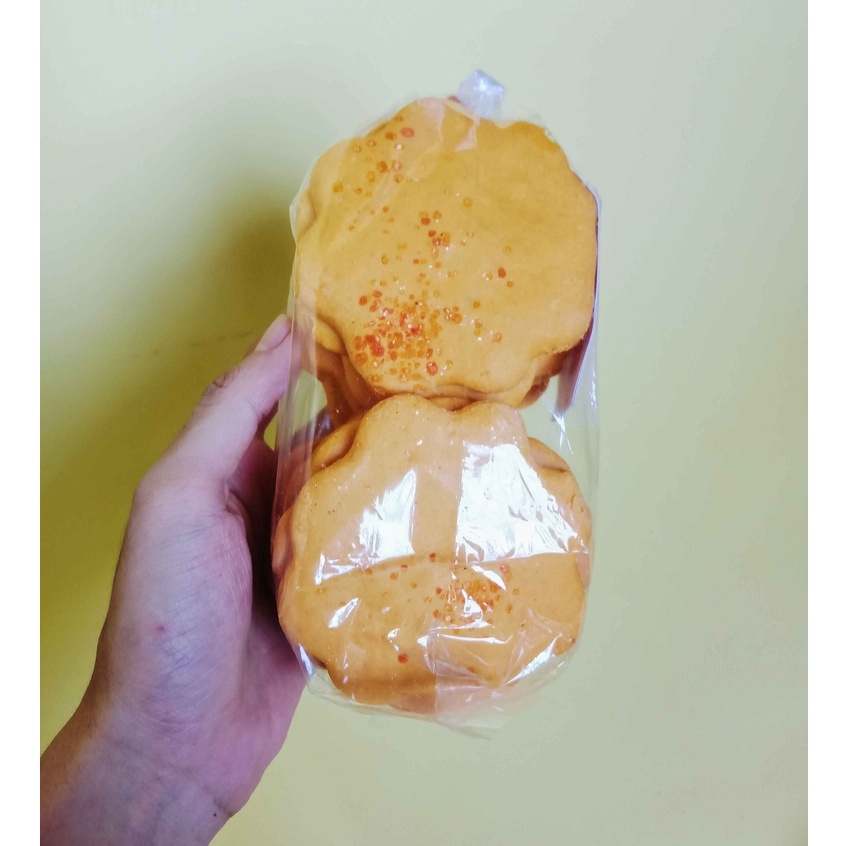

Roti Bunga Manis Jadul Padangsidimpuan (Kuning)